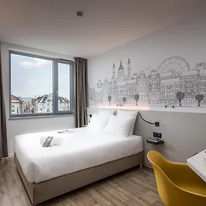 B&B Hotel Budapest City Otel
