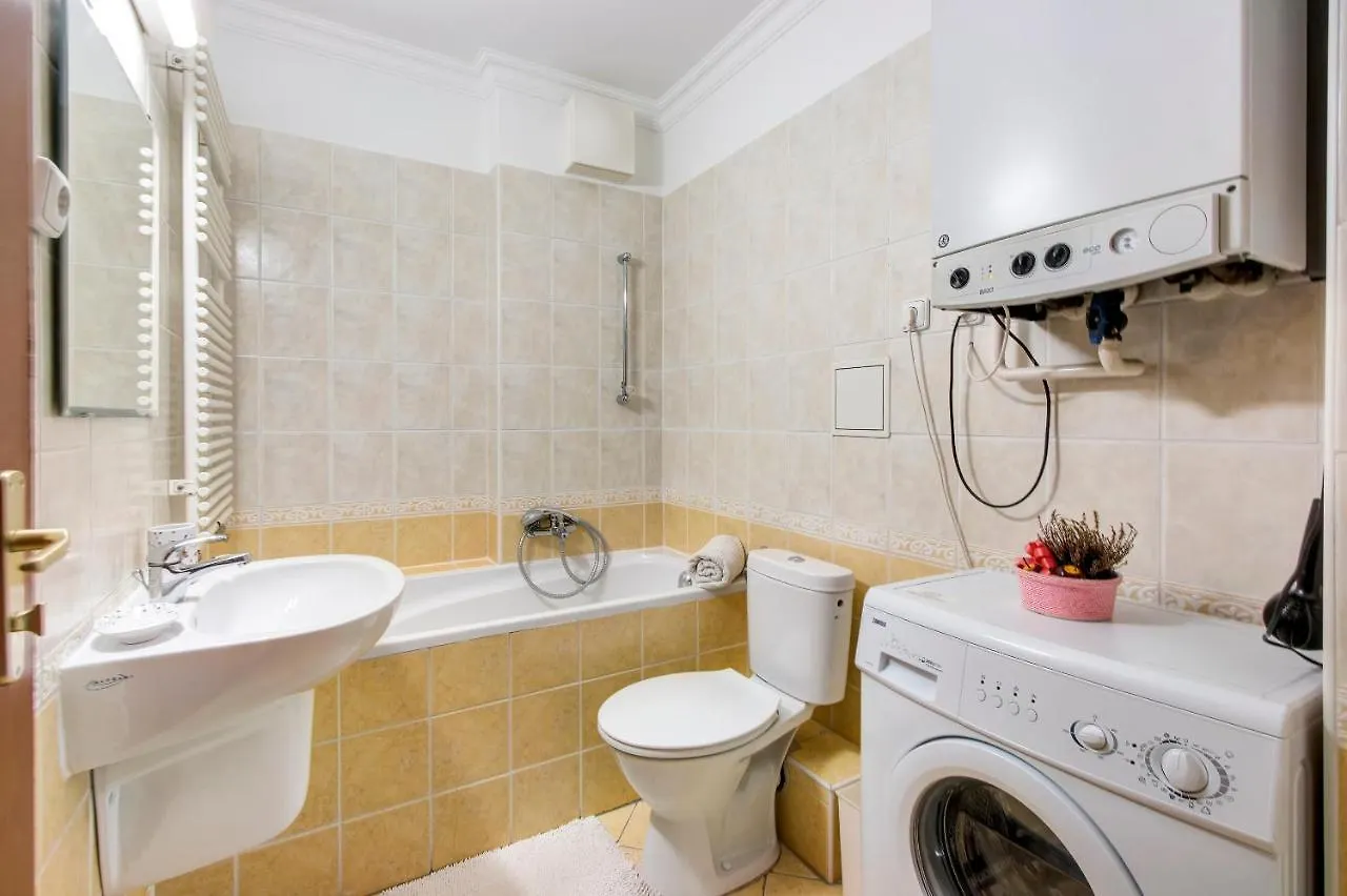 Viola - Newly Furnished With Free Garage! Apartment Budapest 0*,  Hungary
