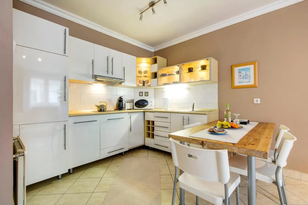 Viola - Newly Furnished With Free Garage! Apartment Budapest